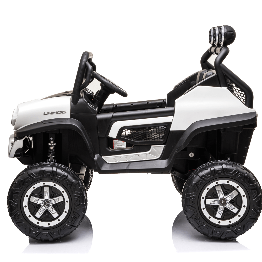 MERCEDES-UNIMOG-WHITE-2-1
